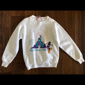 Vintage 1980’s Walt Disney World Sweatshirt 10/12